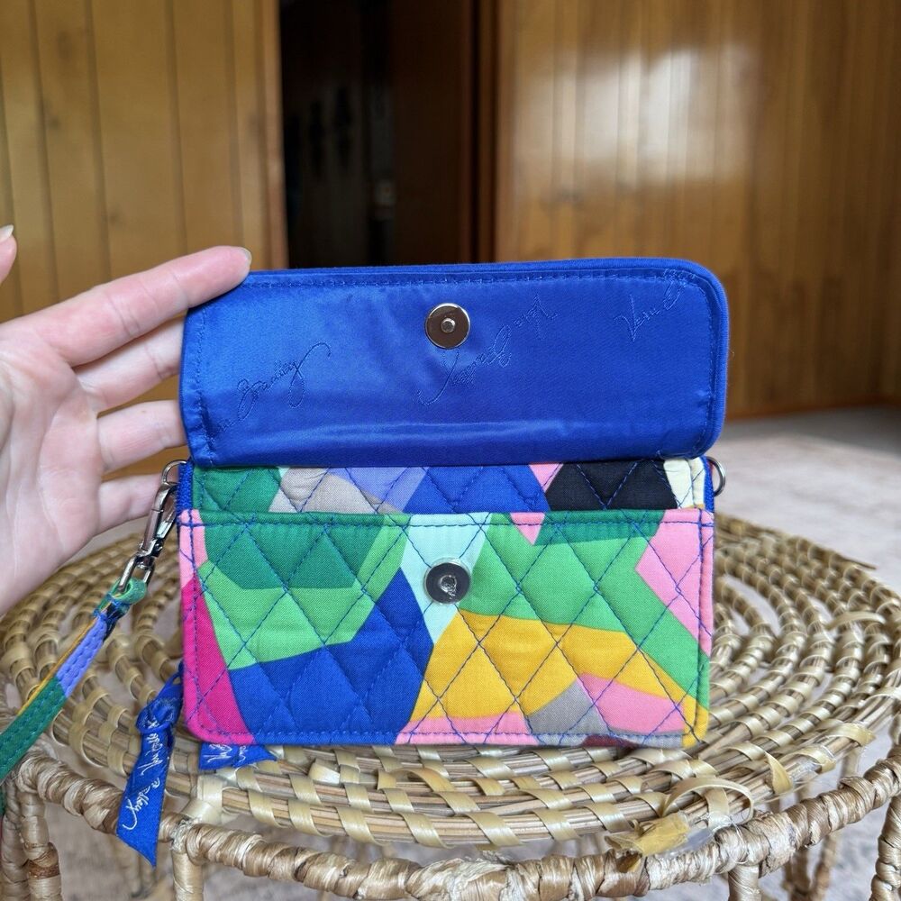Vera Bradley All In One Crossbody Wristlet Wallet Pop Art Pattern Colorful - Picture 6 of 10